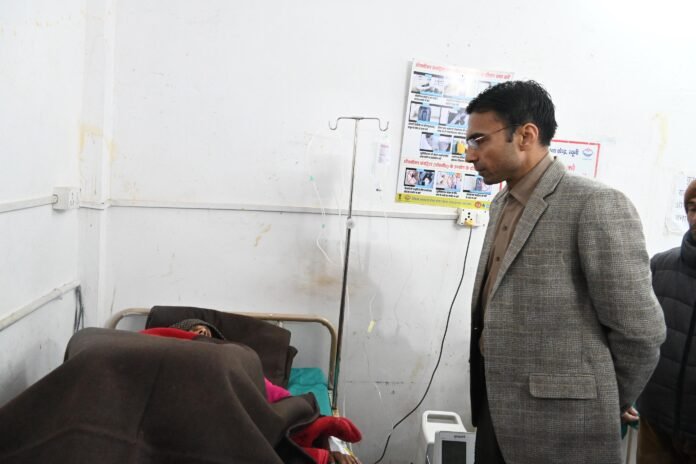 सरकारी स्वास्थ्य सेवाओं को सुविधा-संपन्न बनाने को जिला प्रशासन प्रतिबद्ध
